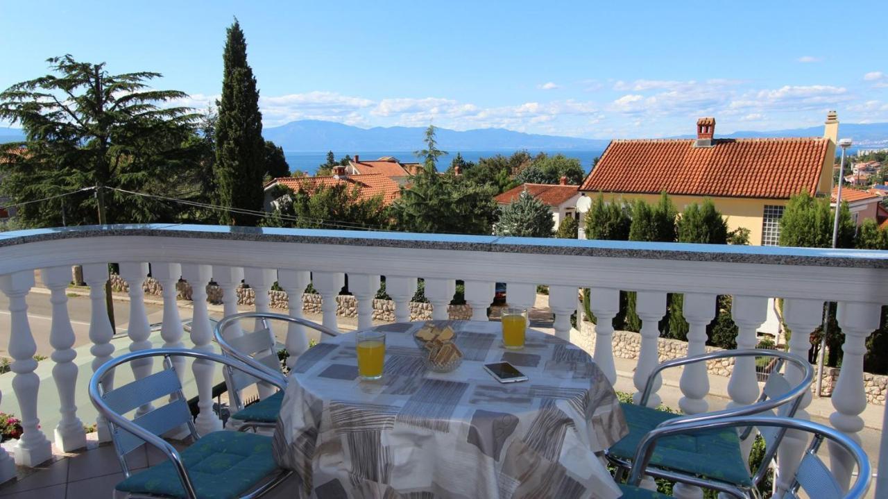 Apartments Ravlic Malinska Εξωτερικό φωτογραφία