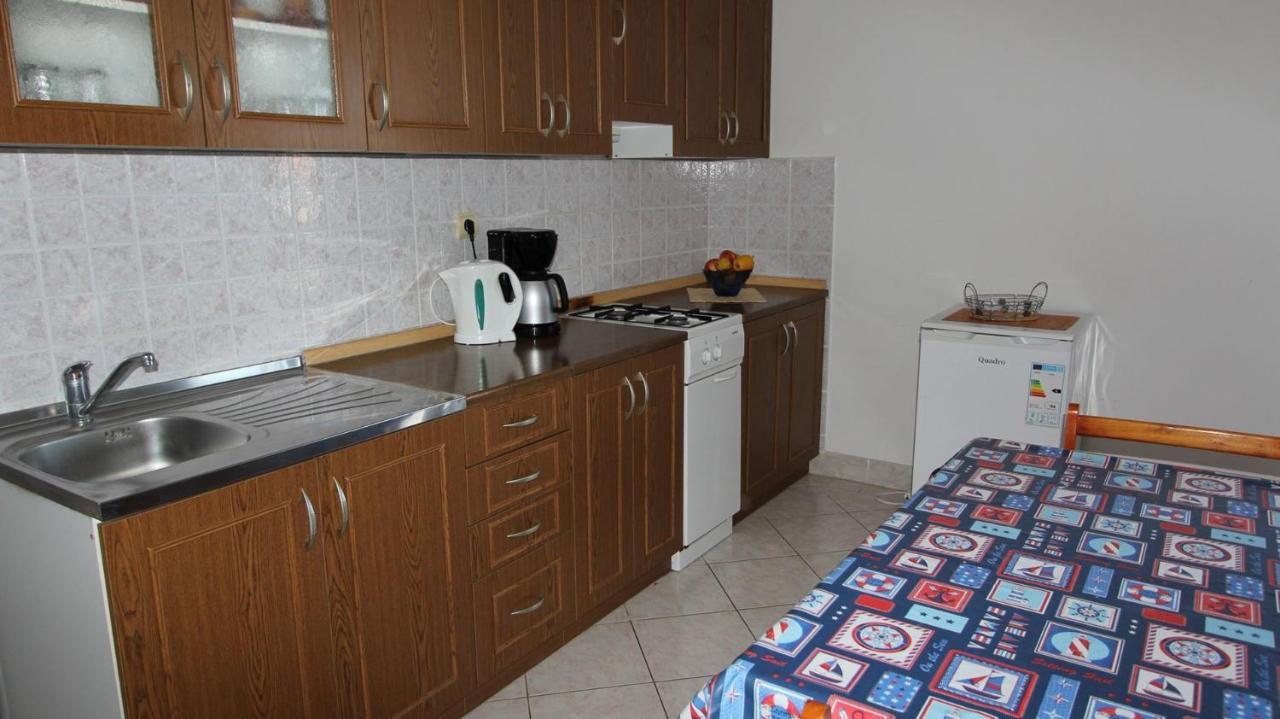 Apartments Ravlic Malinska Εξωτερικό φωτογραφία