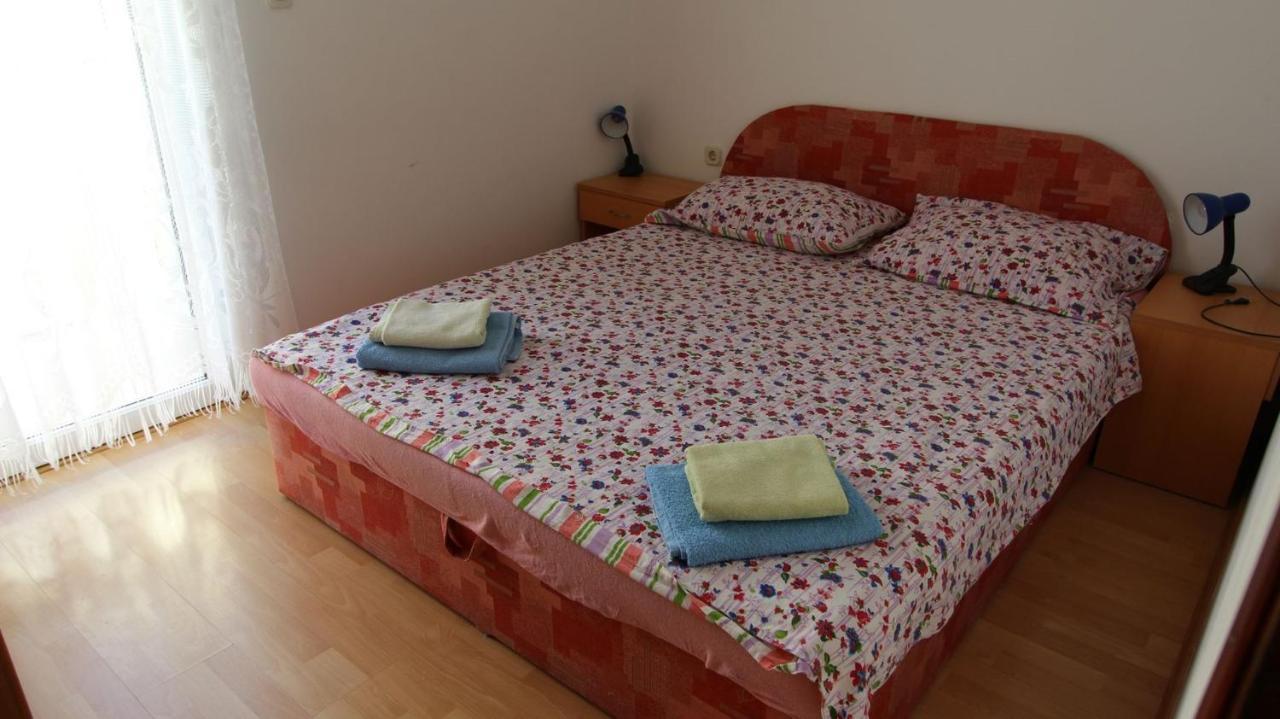 Apartments Ravlic Malinska Εξωτερικό φωτογραφία