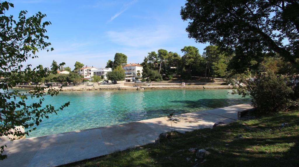 Apartments Ravlic Malinska Εξωτερικό φωτογραφία